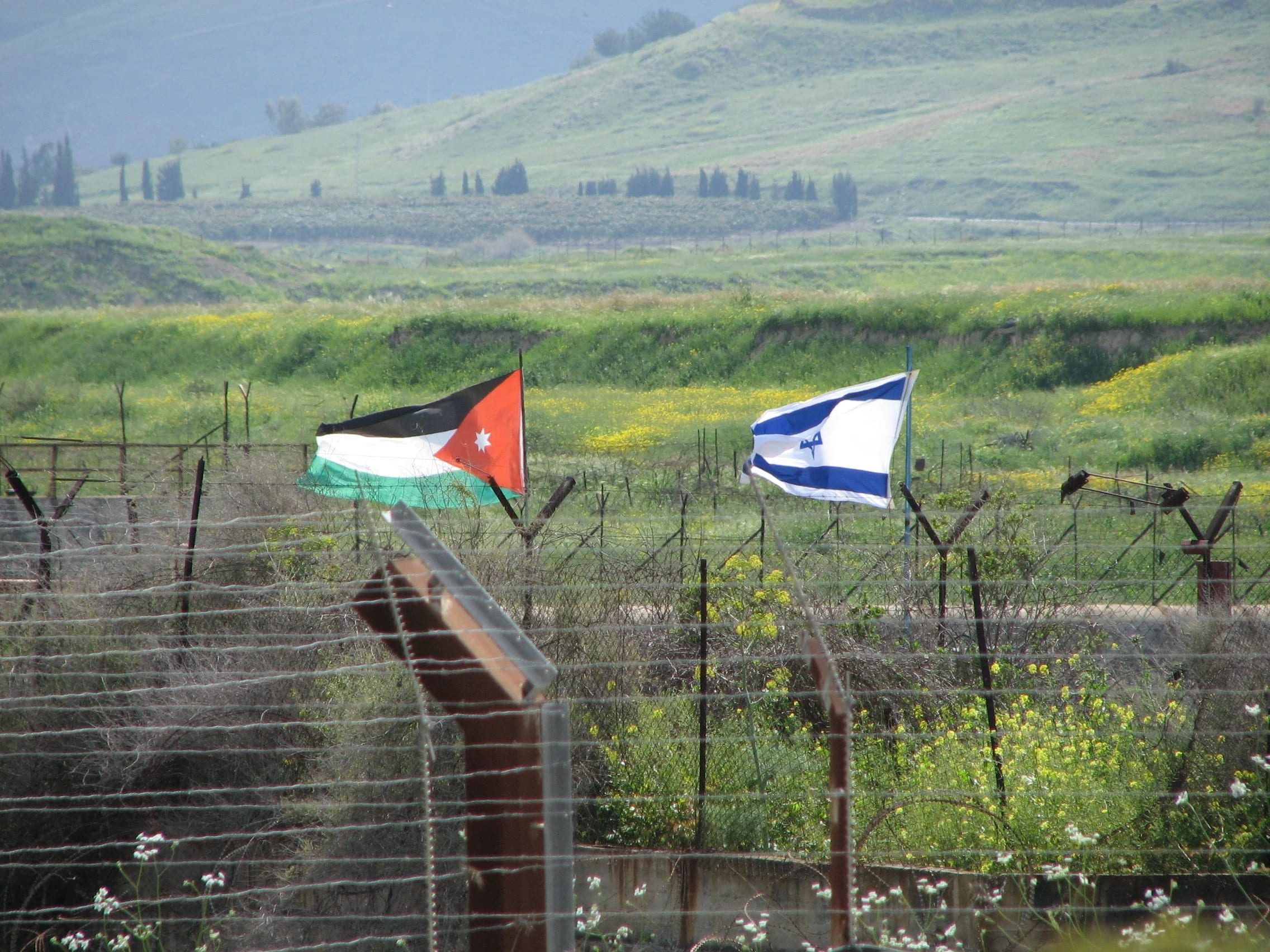 נוסעים לירדן עם הרכב? מהיום נאסרה היציאה בשני מעברי גבול