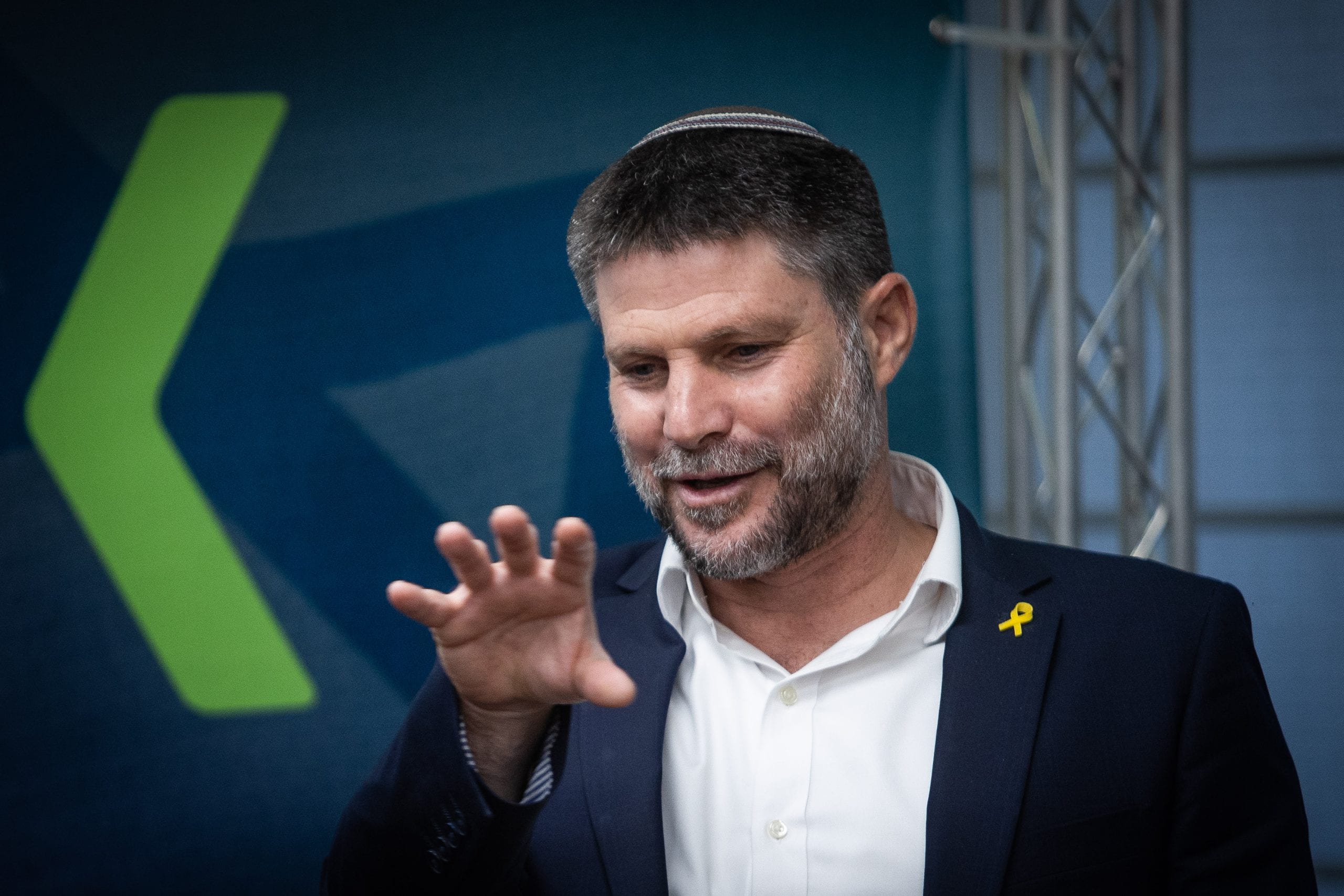 סקר פנימי חושף: זה מספר המנדטים שסמוטריץ' ונתניהו יקבלו