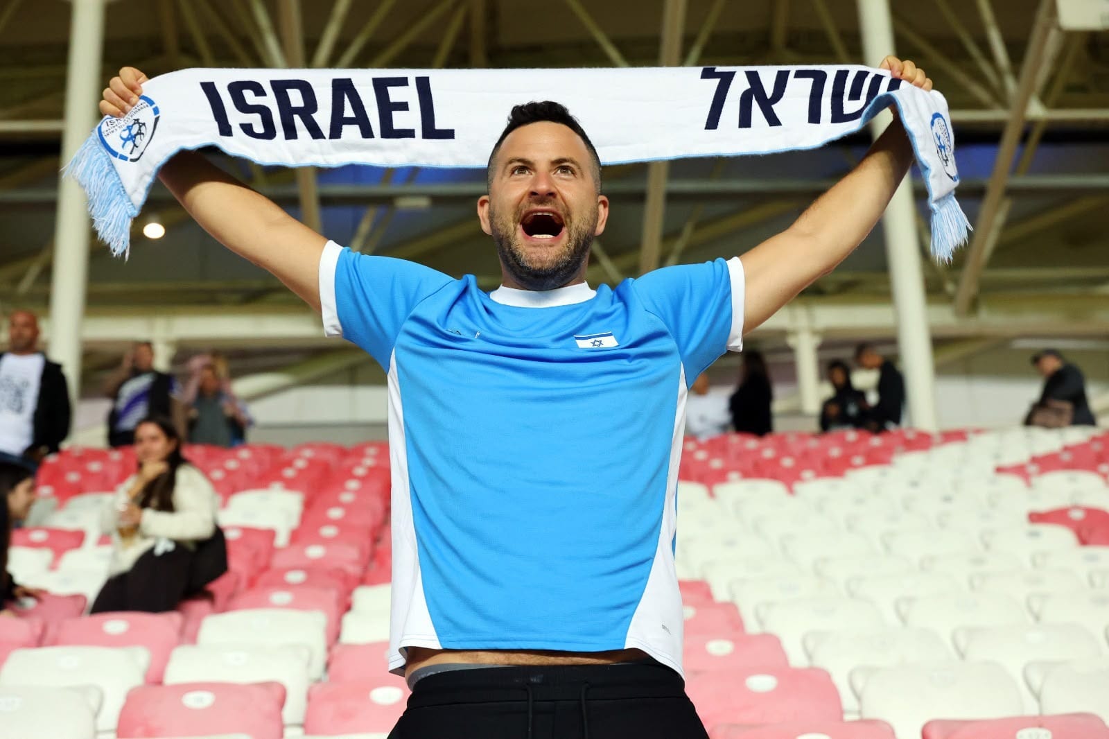 יום הולדת שמח: עשרה דברים שלא ידעתם על גיא הוכמן