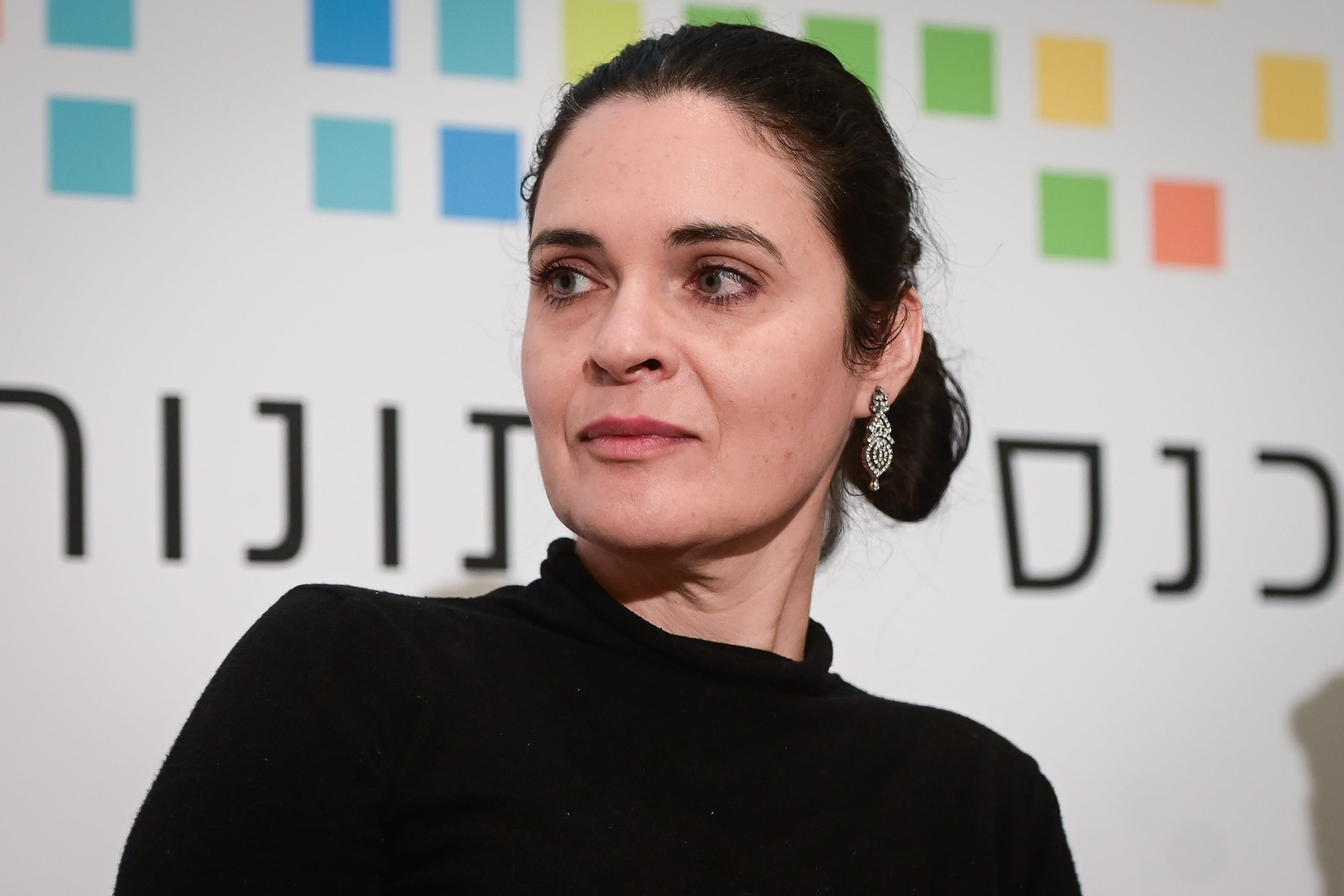 אמילי מואטי חושפת: "חליתי בסרטן השד"