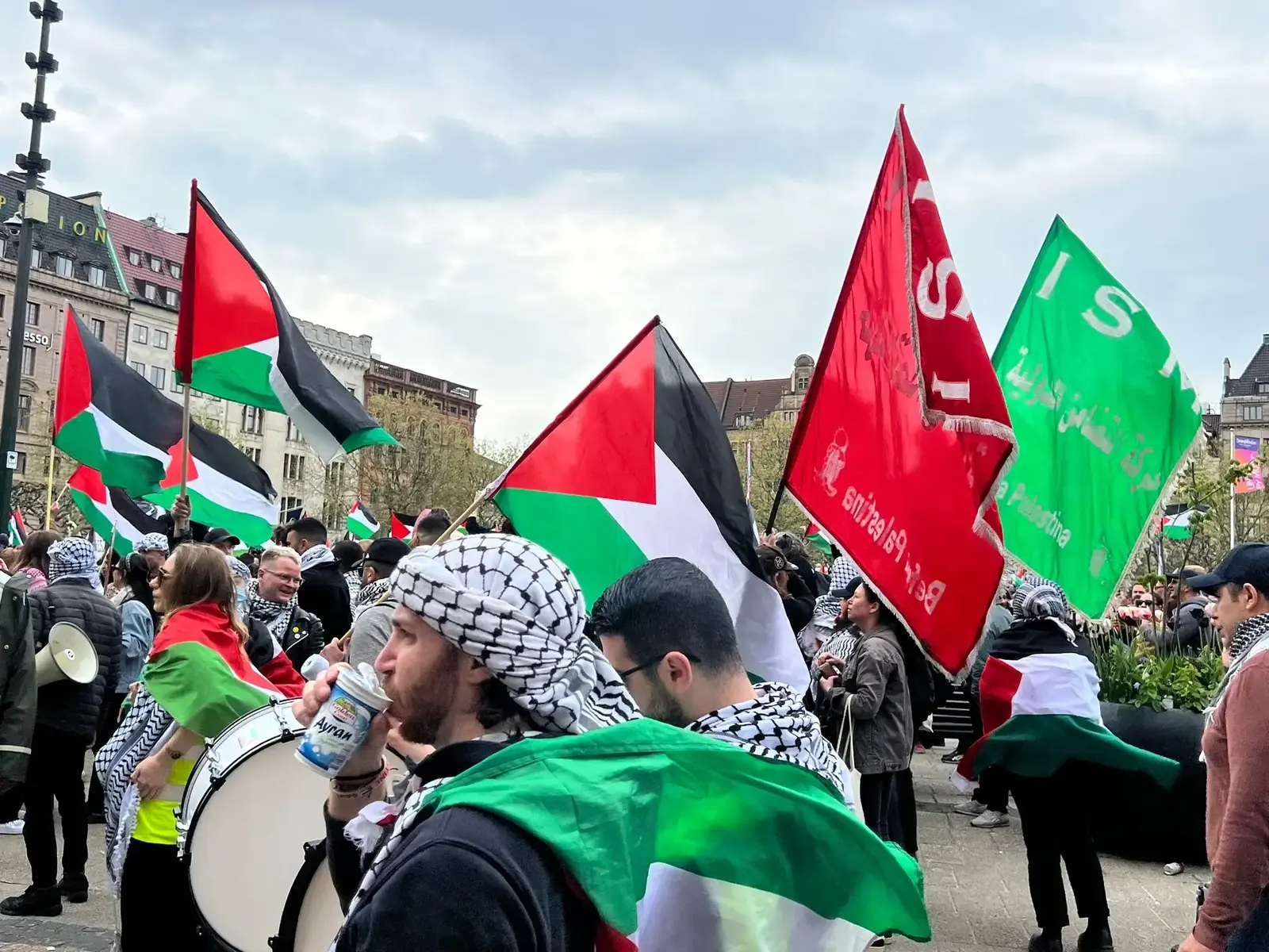 אירוע אנטישמי בברלין: ענדה מגן דוד - והתקפה באלימות