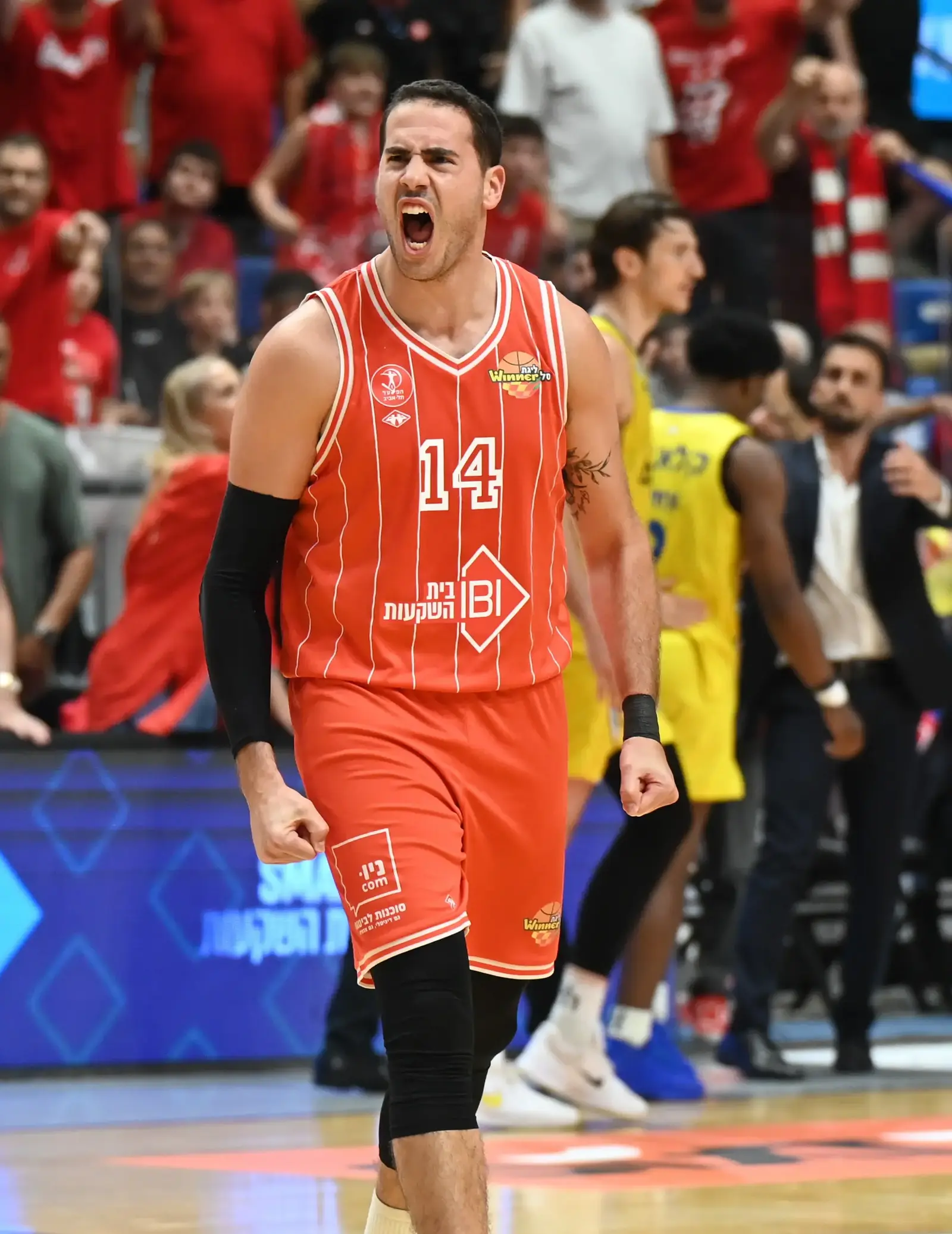 בעלי נס ציונה מבהיר: "עוז בלייזר הוא היחיד שהקבוצה רוצה"