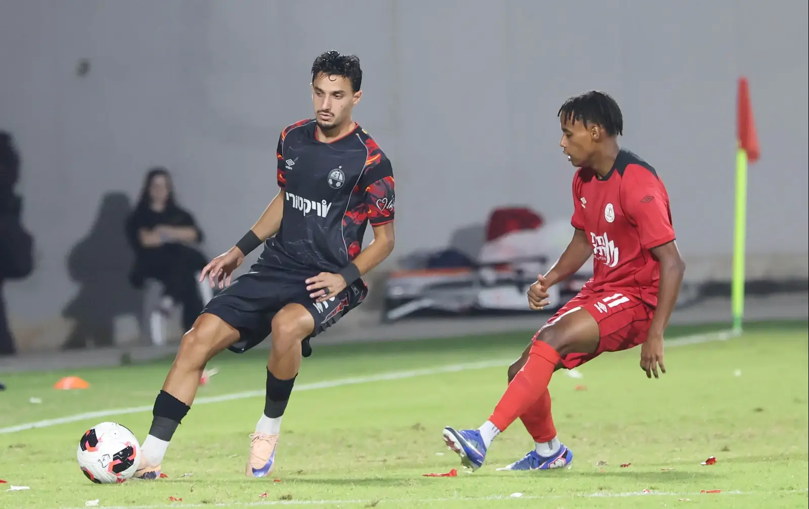 חי בספורט3: הפועל רמת גן - הפועל באר שבע 0:0 (מחצית 1)
