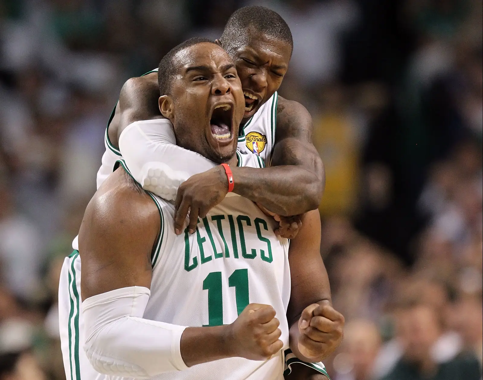 אלוף ה-NBA לשעבר: "תוך 48 שעות בכלא, כבר היה לי מריחואנה וטלפון"