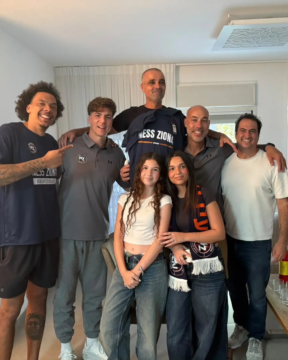 עירוני נס ציונה במחווה לגיבור טיסת פליי דובאי: "נתן השראה"