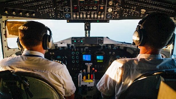 בחקירה: הטייסים שאישר משרד התחבורה בניגוד לעמדת השב"כ