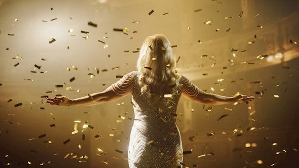 בגיל 52: זוכת האוסקר הכריזה על הריון שני