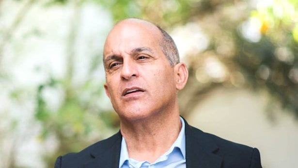 ברק סרי: "עלוב ועילג, להרחיק אותו מכל מיקרופון"