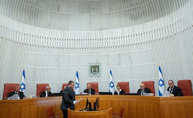 התבטאויות בוטות של עורך דין בכיר בעליון עלו ללקוח עשרות אלפי שקלים