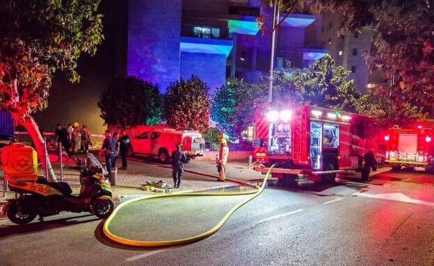 הרוג בשרפה בחניון של בנייני מגורים בראשון לציון