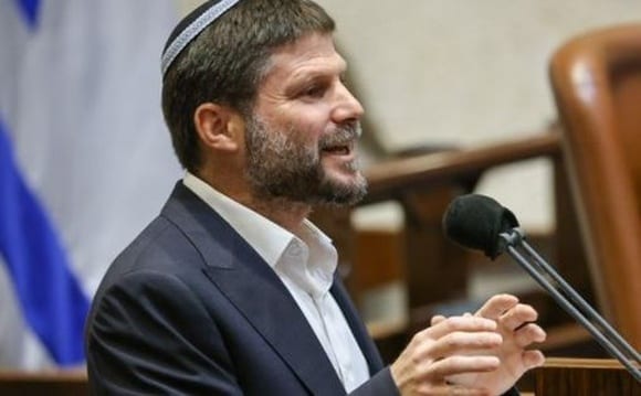Смотрич отверг заявления армии о кризисе из-за отказа харедим от службы