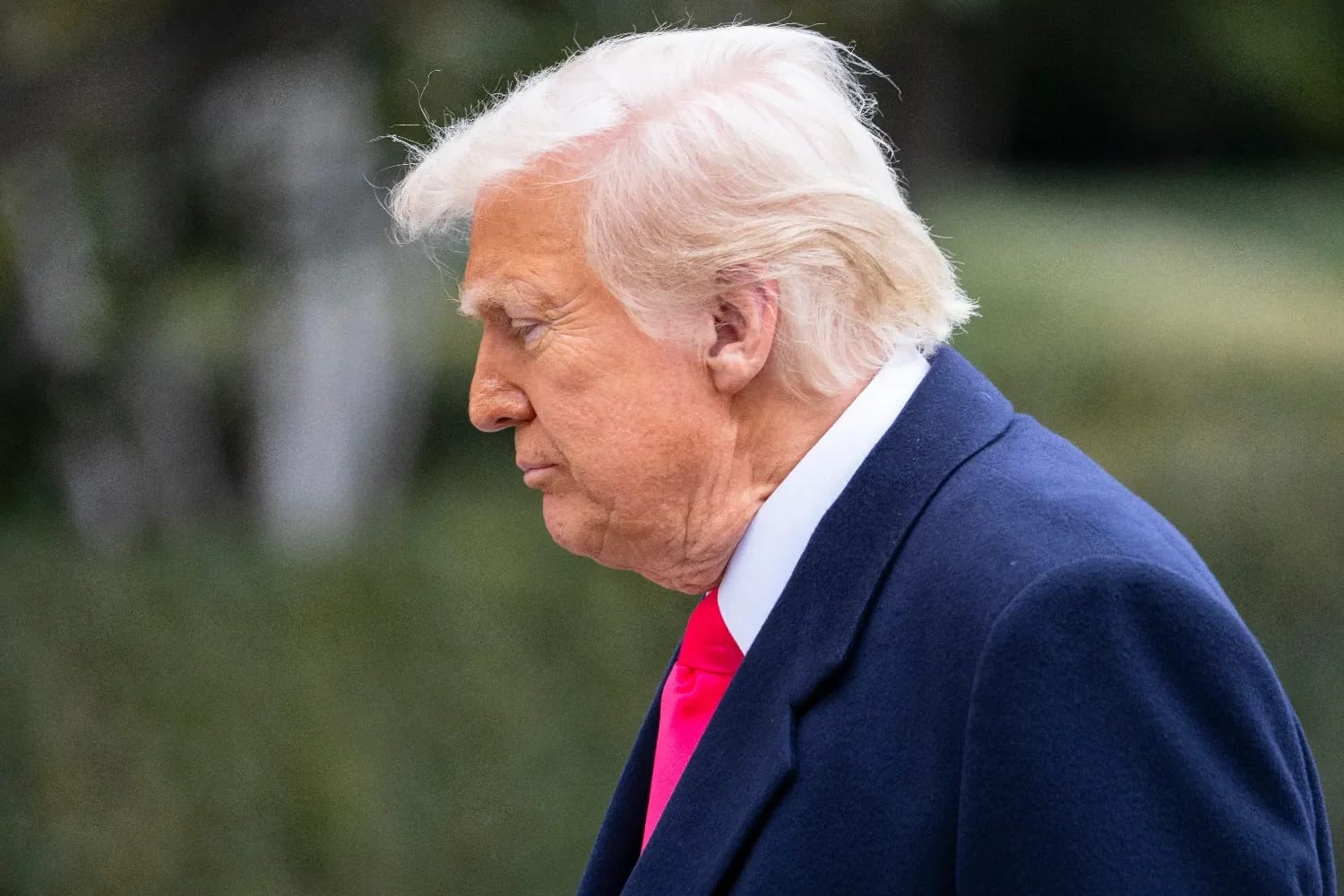 Трамп опять передумал - пообещал не атаковать Иран до промежуточных выборов