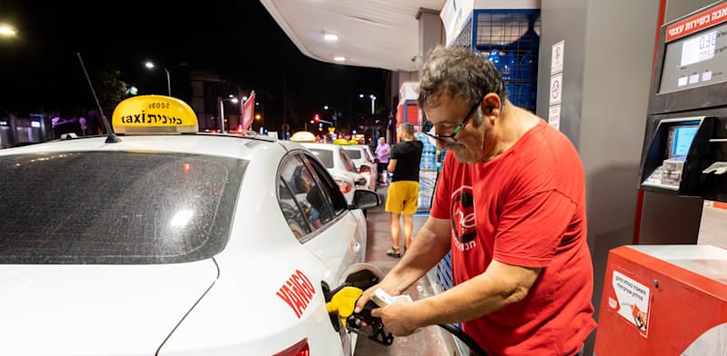 Gasoline prices to fall sharply after gov’t cuts excise