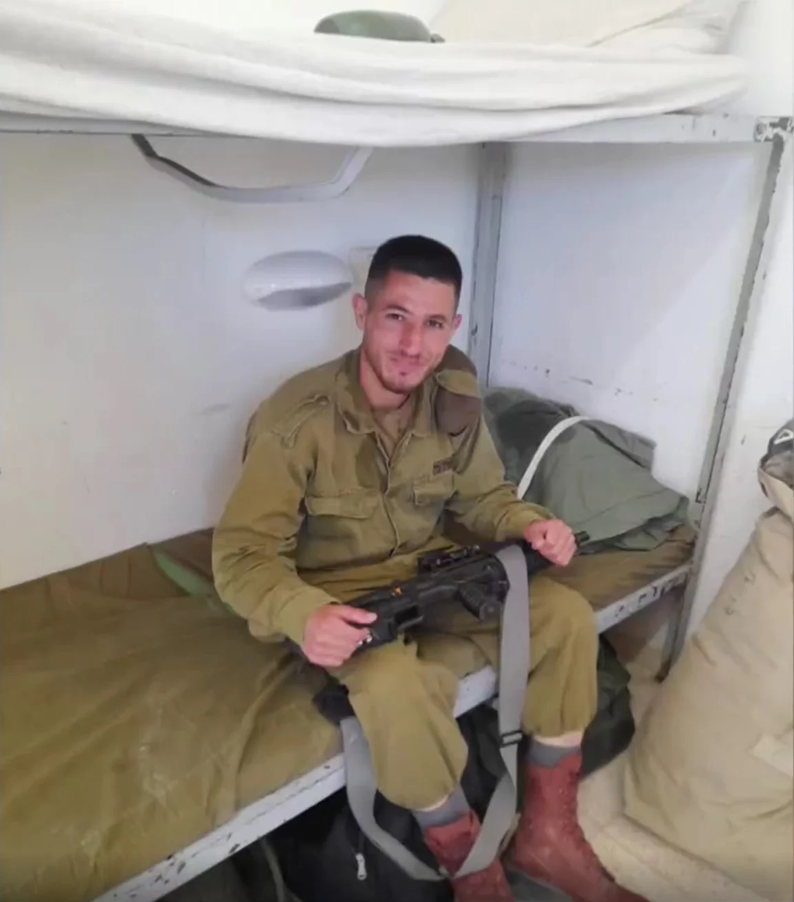 Bedouin man sentenced to 24.5 years for joining IDF to spy for Gazan terror group