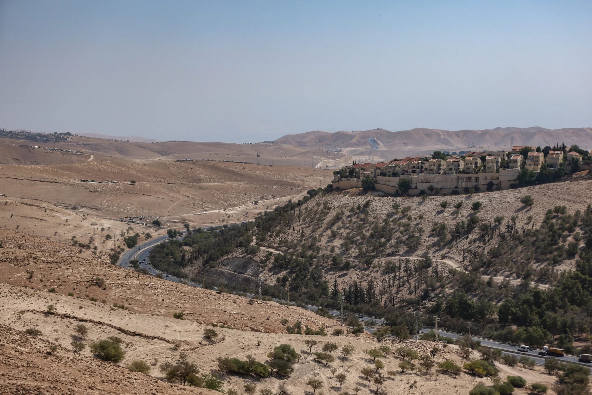 Attorney general eases stance on E1 settlement plan, allowing submissions for tenders