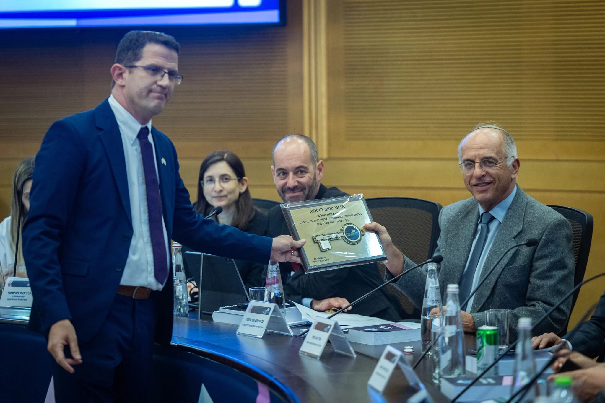 Israel’s election takes shape as 38 parties submit slates, from Likud to Joint List
