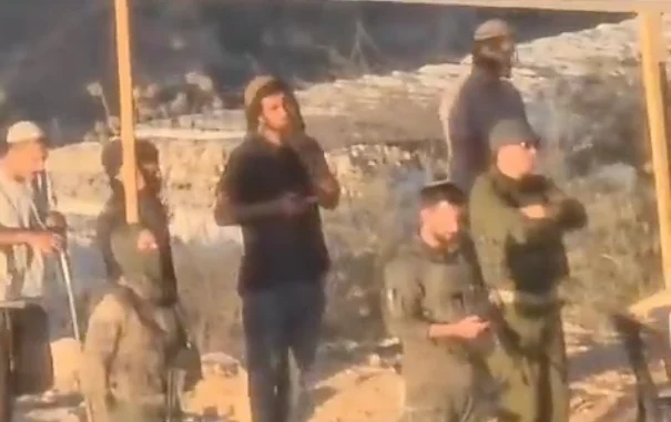 IDF ousts reservist who prayed with besieging settlers; still no arrests for Qusra attack