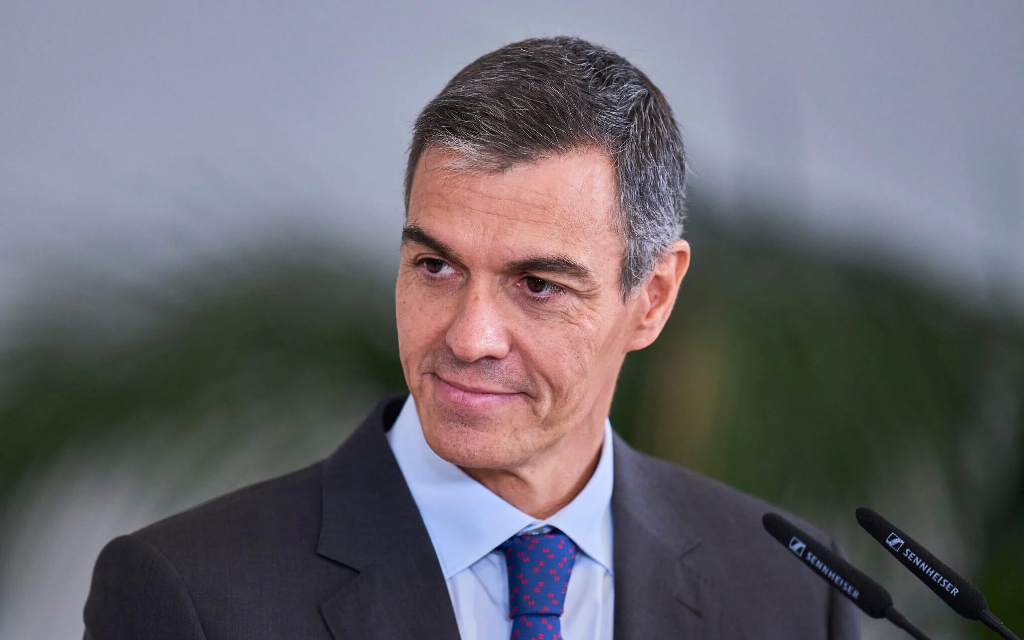 Spanish PM Sanchez calls snap election for Nov. 29 amid pressure over housing crisis