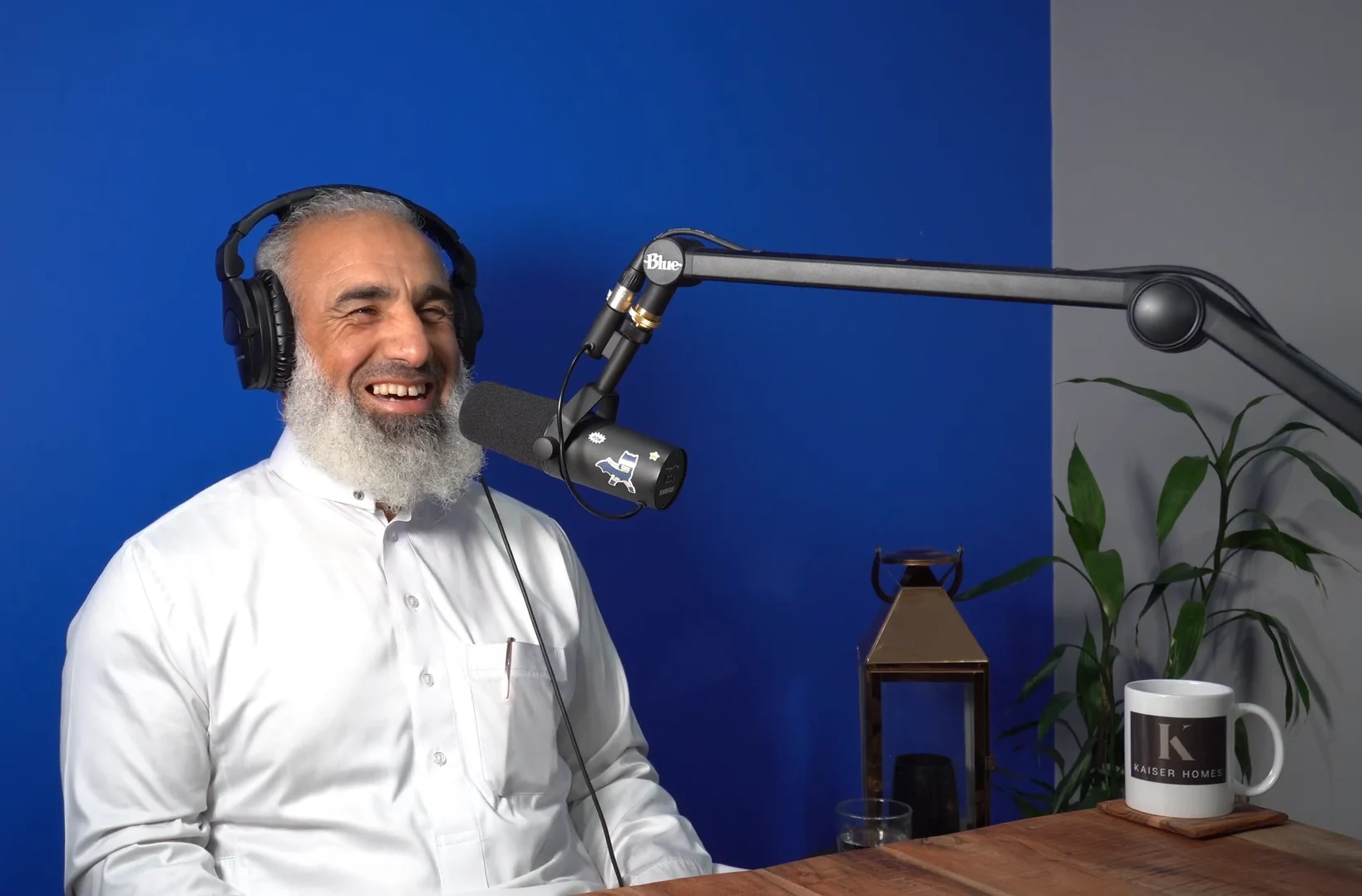 Melbourne Islamic preacher linked to flydubai terrorist condemns ‘false accusations’