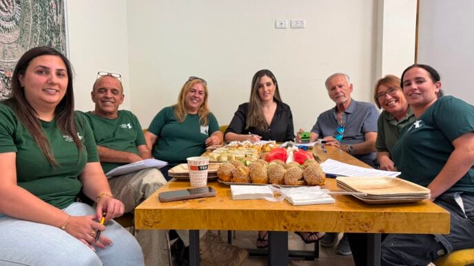 העלאות שכר ושיפור תנאים: הסכם חדש לעובדי גן החיות התנ"כי בירושלים
