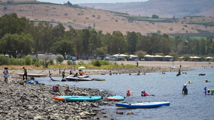 מזג האוויר: ירידה קלה בטמפרטורות, אך עומסי החום עדיין כבדים