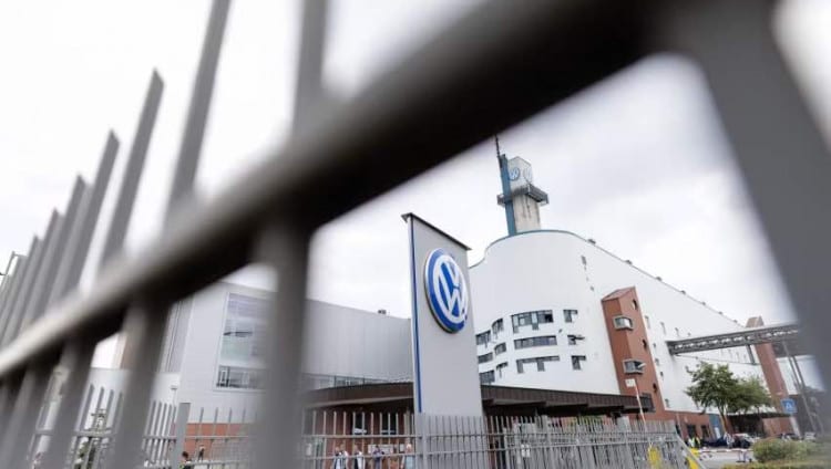 Volkswagen и израильская Aurelius Capital договорились по продаже завода в Оснабрюке