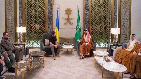 Ukraine, Saudi Arabia Deepen Defense Cooperation With Counter-Drone Deal