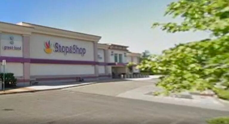Brooklyn Kosher Grocer Moisha’s To Open In Former Howell Stop & Shop