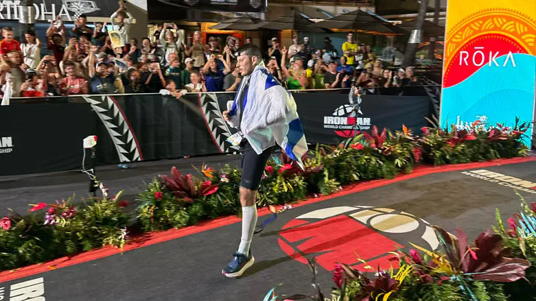 Израильский ветеран, потерявший ногу, завершил чемпионат Ironman
