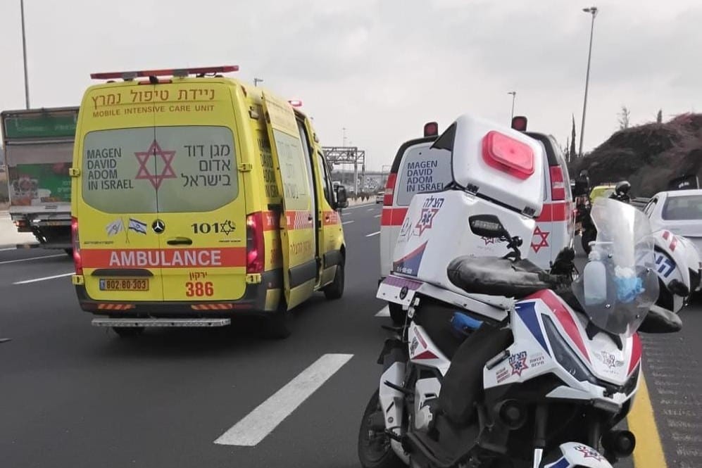 כביש 6: בן 38 התמוטט ברכב באמצע הנסיעה