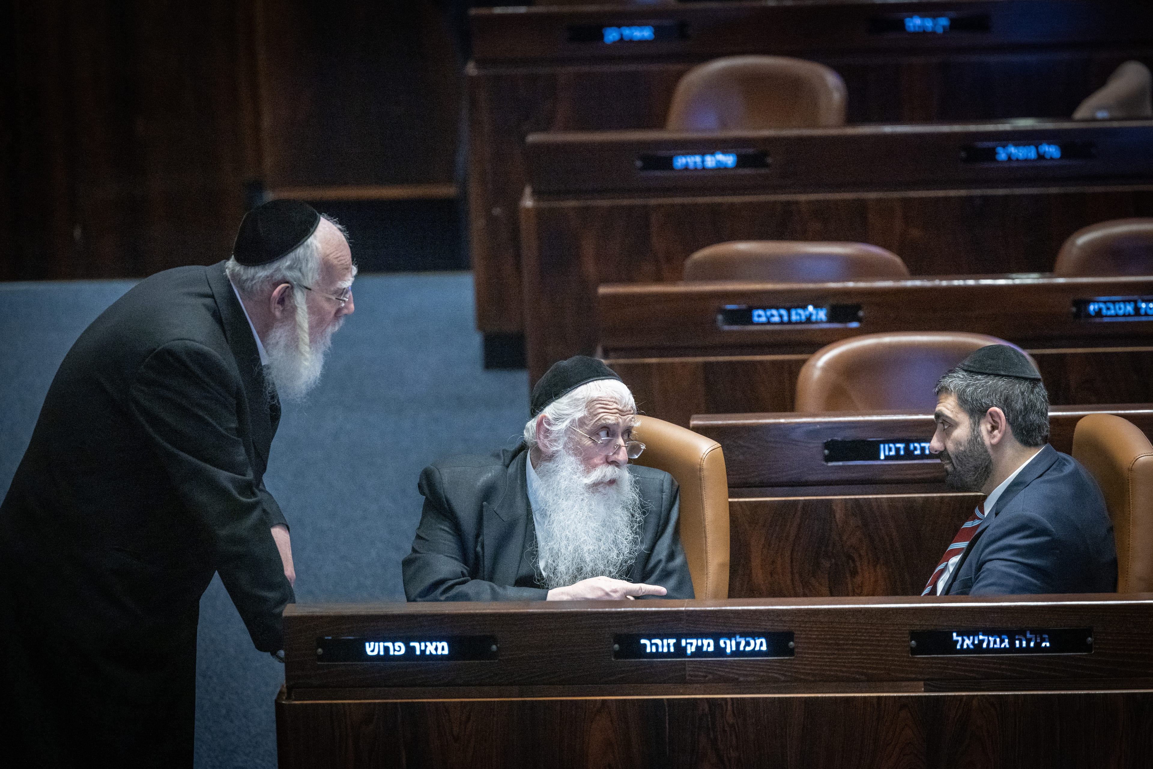 הפיצול ב'אגודה' רשמי, התמיכה בנתניהו אינה מובטחת