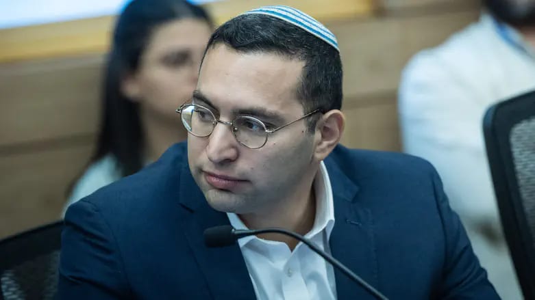 בן נולד לשר יצחק וסרלאוף