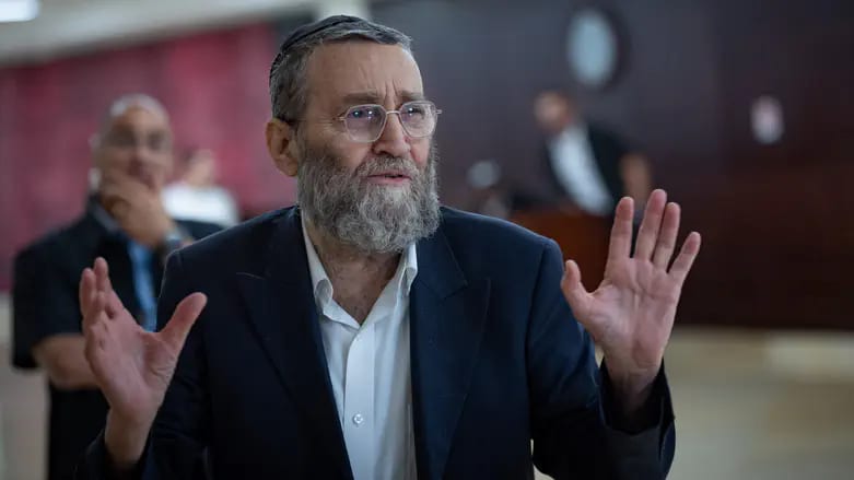 סוף עידן גפני: "מכוער ומביש"