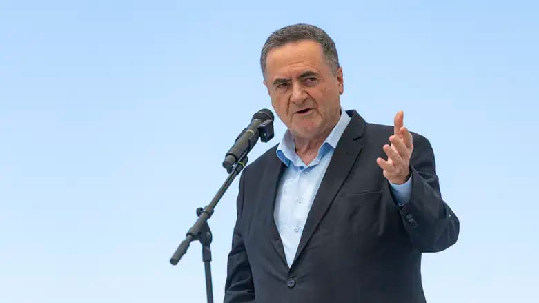 "לא ניסוג" | ההנחיה של שר הביטחון ליד מבצר הבופור