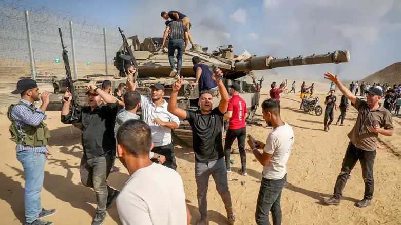 ההתרעה לפני הטבח? יועץ נתניהו מכחיש