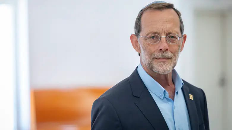 יו"ר זהות מתנגד עקרונית לשלילת הזכות להיבחר; בן גביר השיב בחריפות