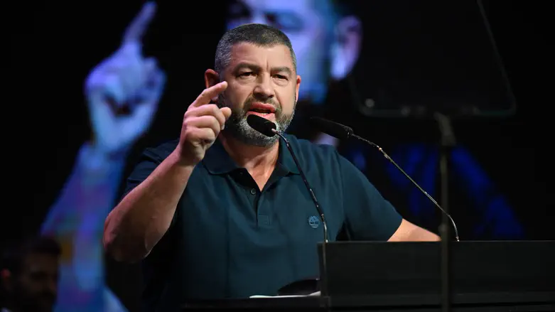 עופר וינטר מגיב לביקורת: "אנחנו חלק ברור ומובהק במחנה הימין"