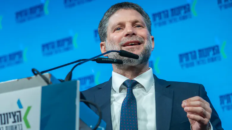 מיליון יהודים ו-40 יישובים: תוכנית סמוטריץ' מעוררת סערה בעולם הערבי