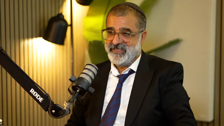 "הצלחנו להציל עשרות רבות של חיילים": הרב זרביב חושף את השיטה מעזה
