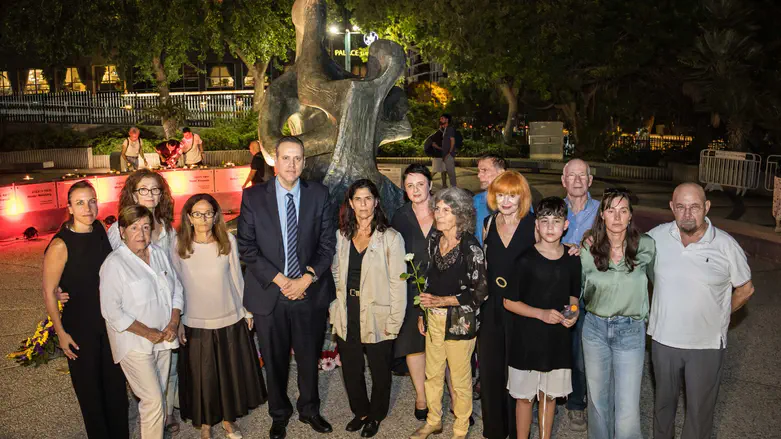 "מחוייבים להקהות את הכתם שהותיר הטבח"