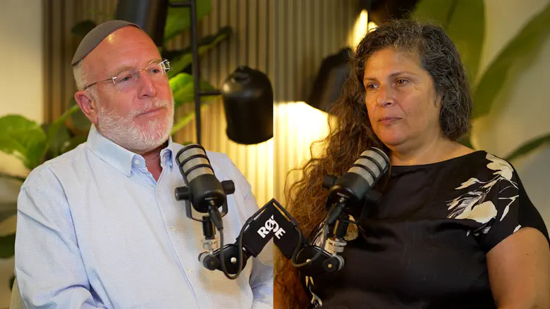 "אנחנו לא צריכים כלום, רק חיבוק": ההורים השכולים שבחרו להמשיך לחיות