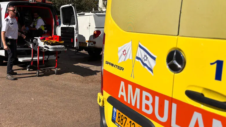 חשד לפליטת כדור ביבנה: מאבטח בן 21 פצע קשה את אחיו