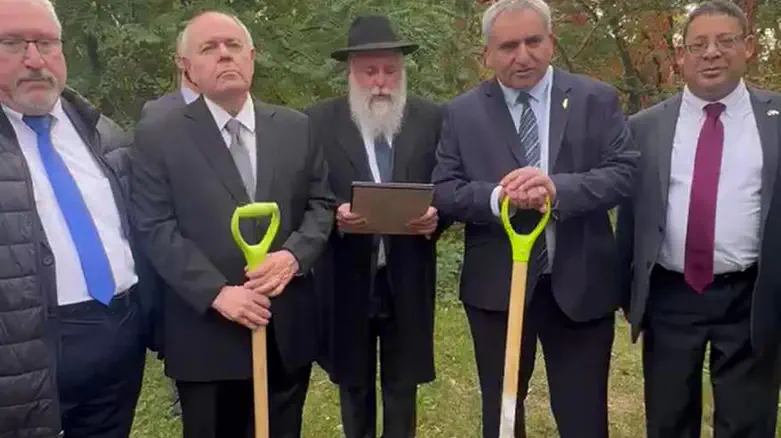 במעמד הנשיא זלנסקי | אוקראינה ציינה 85 שנה לטבח בבאבי יאר
