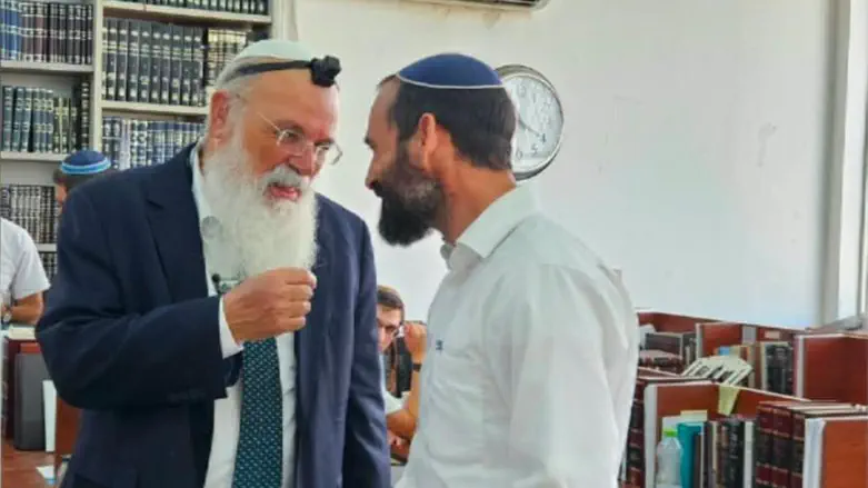לצד הרב דוד תורג'מן | הרב אביחי שטרנברג מונה לראש ישיבת דימונה