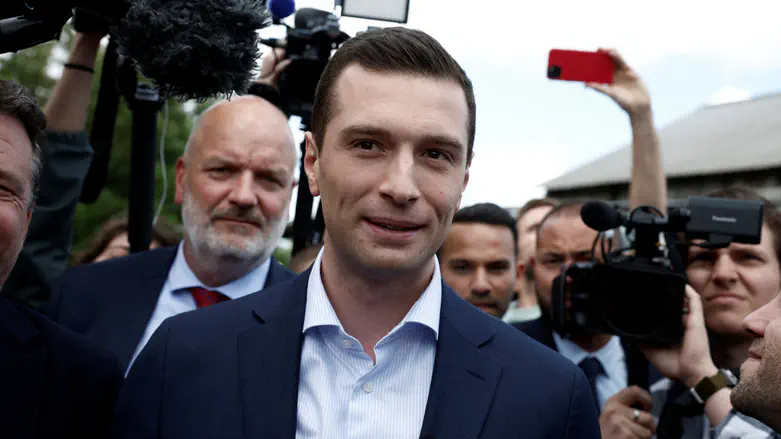 Antisemitism or political sabotage? Past quotes stir controversy in France