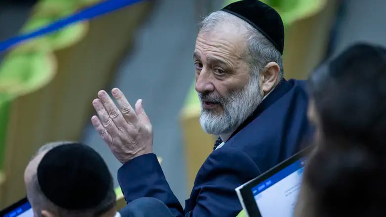 Where’s Aryeh Deri? Shas campaign quietly pushes its leader aside