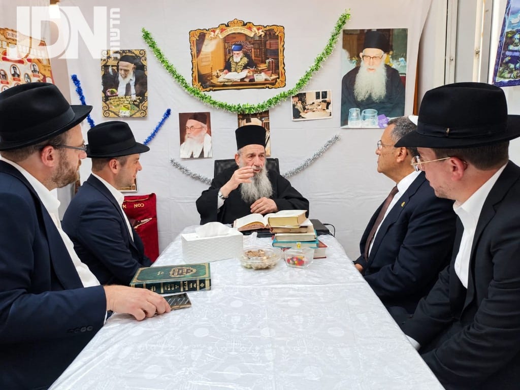 חג הסוכות במחיצת הגר"נ בן שמעון