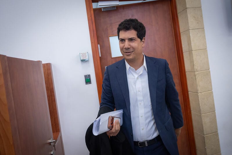 מנדלבליט: "לא זיהיתי בשום שלב חשד נגד נתניהו בתיק הצוללות"