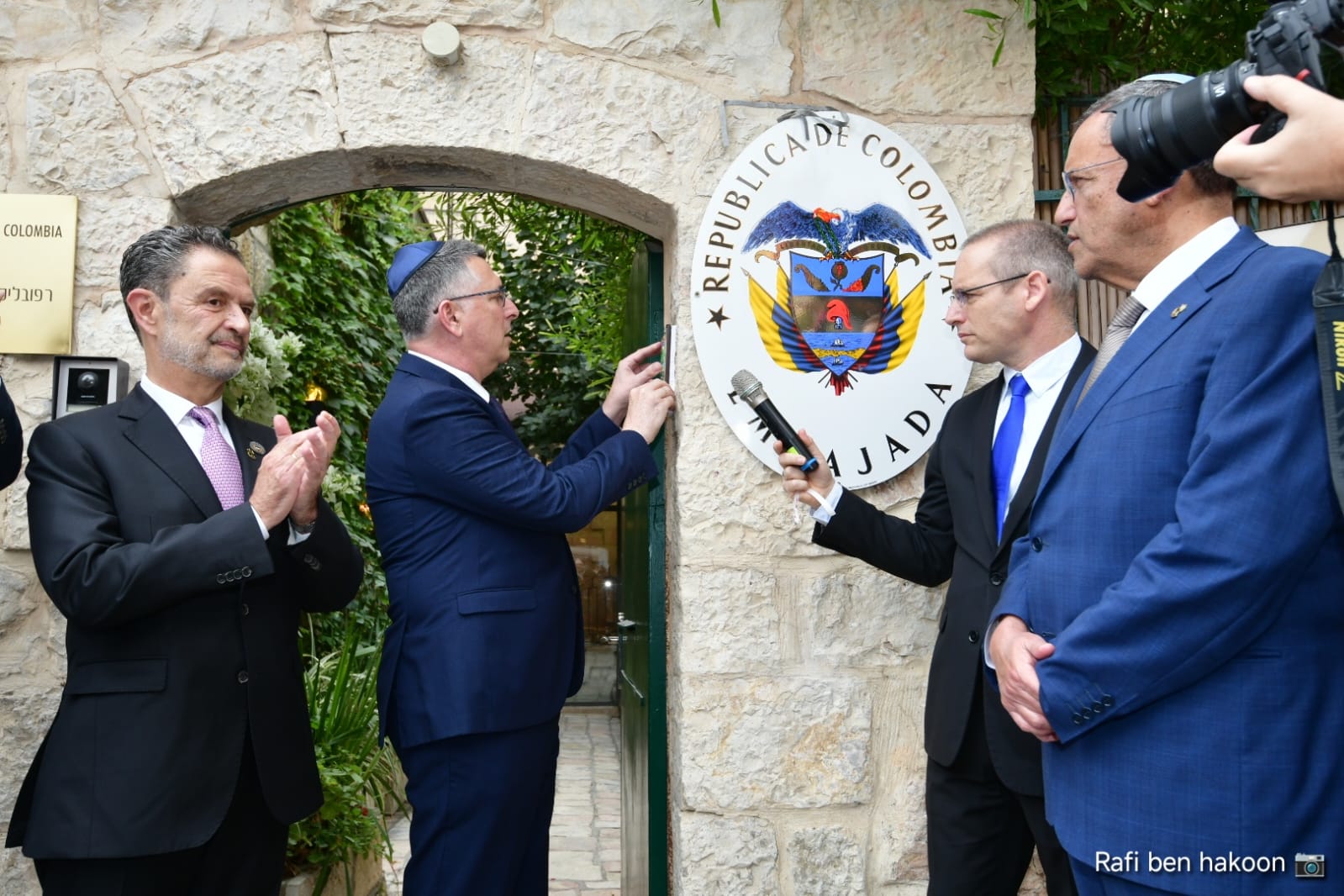 הנציגות העשירית בבירה: קולומביה חנכה היום את מבנה השגרירות שלה בירושלים