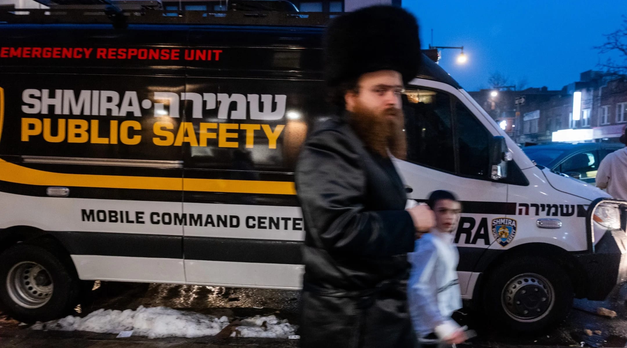 Teen slashed in Brooklyn synagogue by fellow congregant